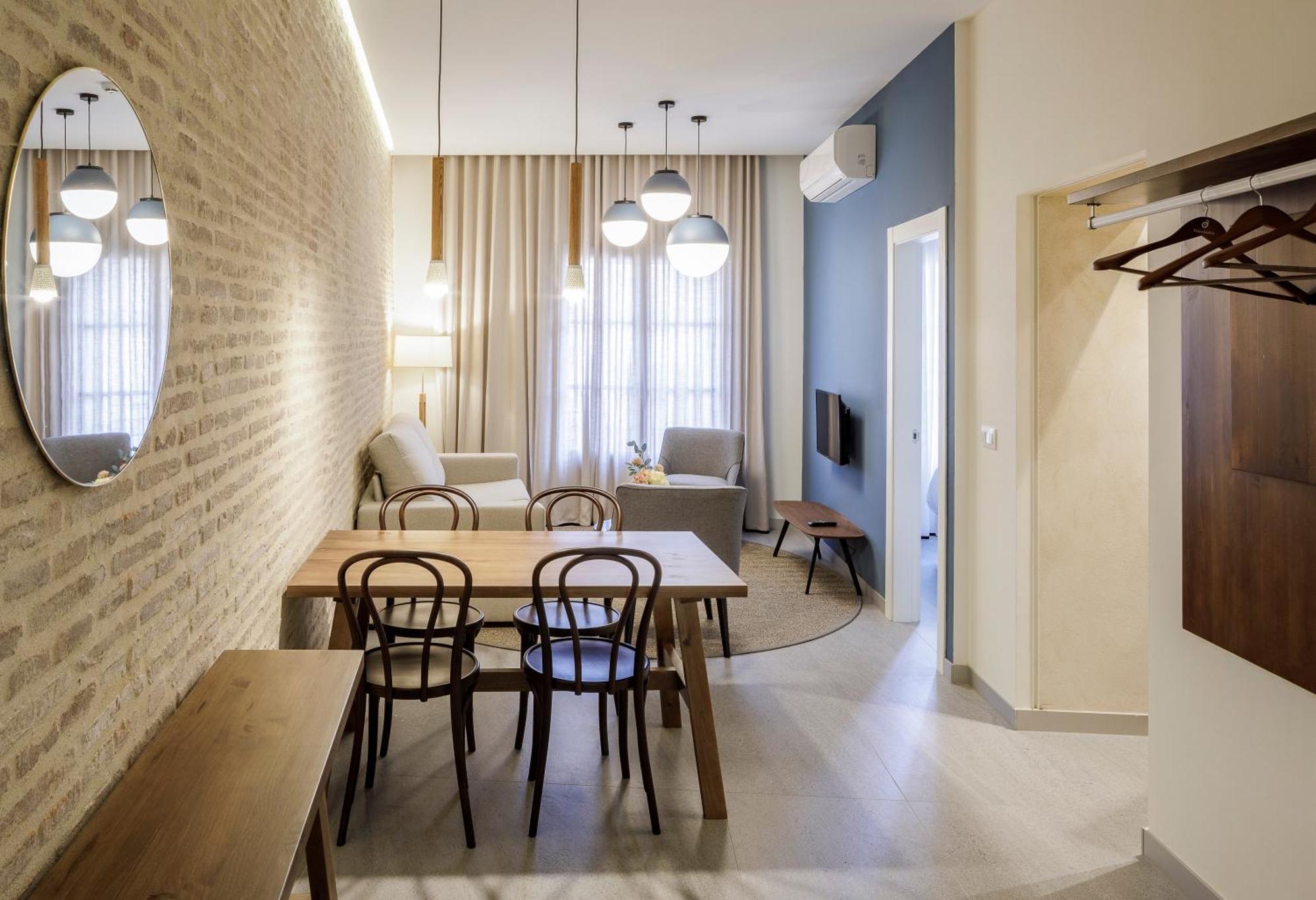 Terra Triana Apartments Σεβίλλη Εξωτερικό φωτογραφία