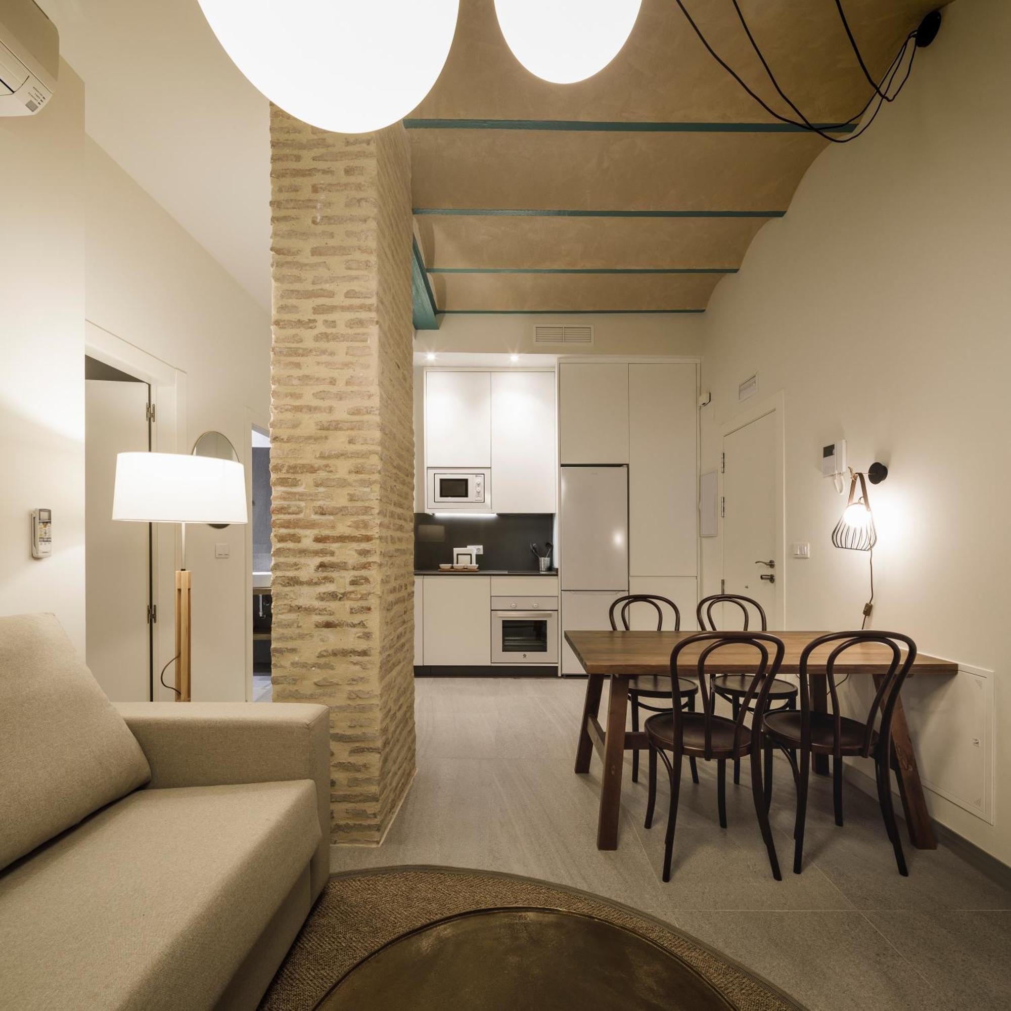 Terra Triana Apartments Σεβίλλη Εξωτερικό φωτογραφία